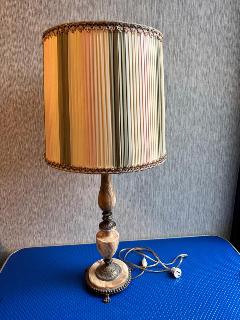 Hollywood Regency Tafellamp, Albast & Messing (Jaren 60/70), Antiek en Kunst, Antiek | Lampen, Ophalen