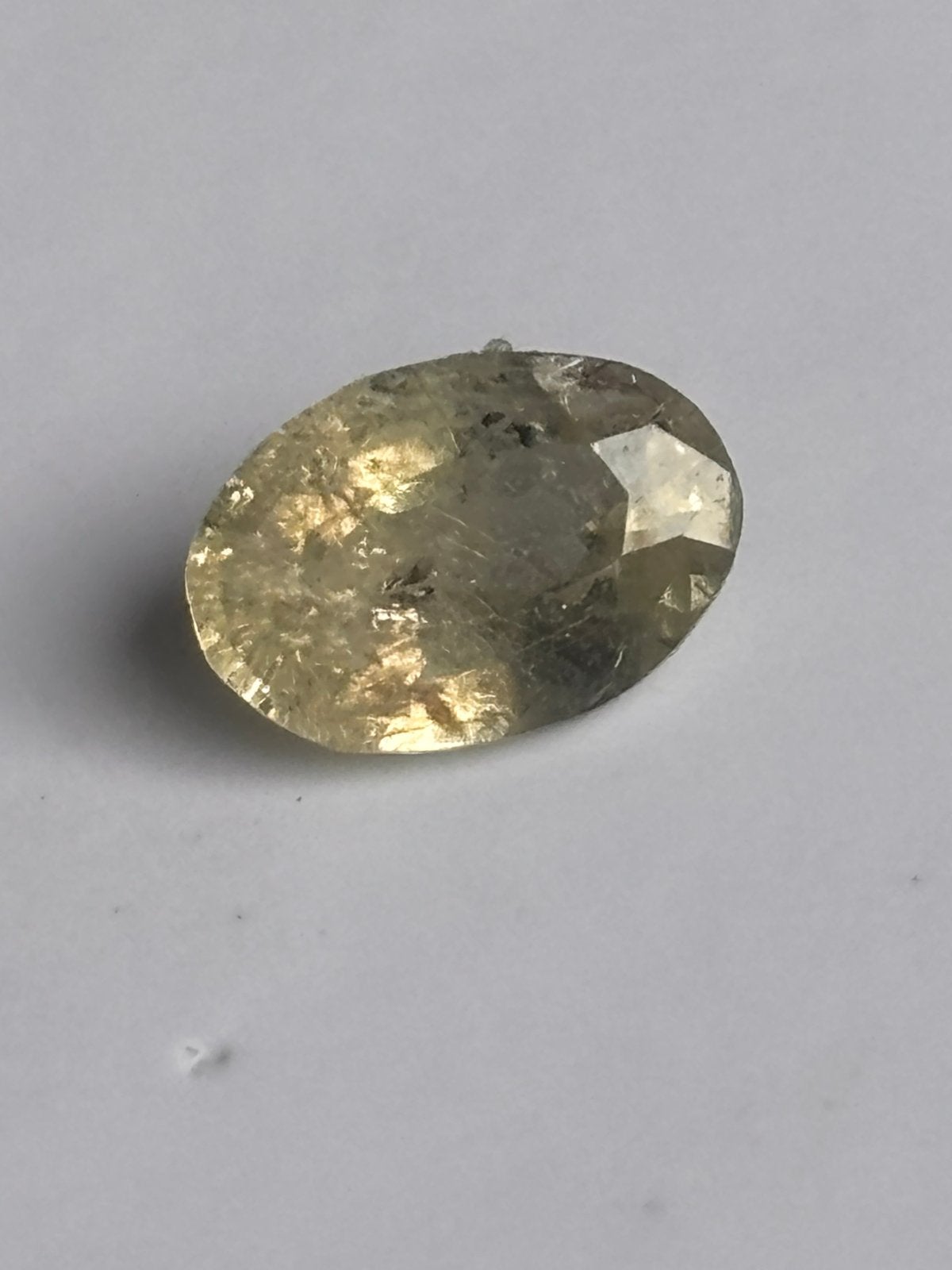 0.85 karaat gele saffier, Sieraden, Tassen en Uiterlijk, Ophalen of Verzenden, Nieuw