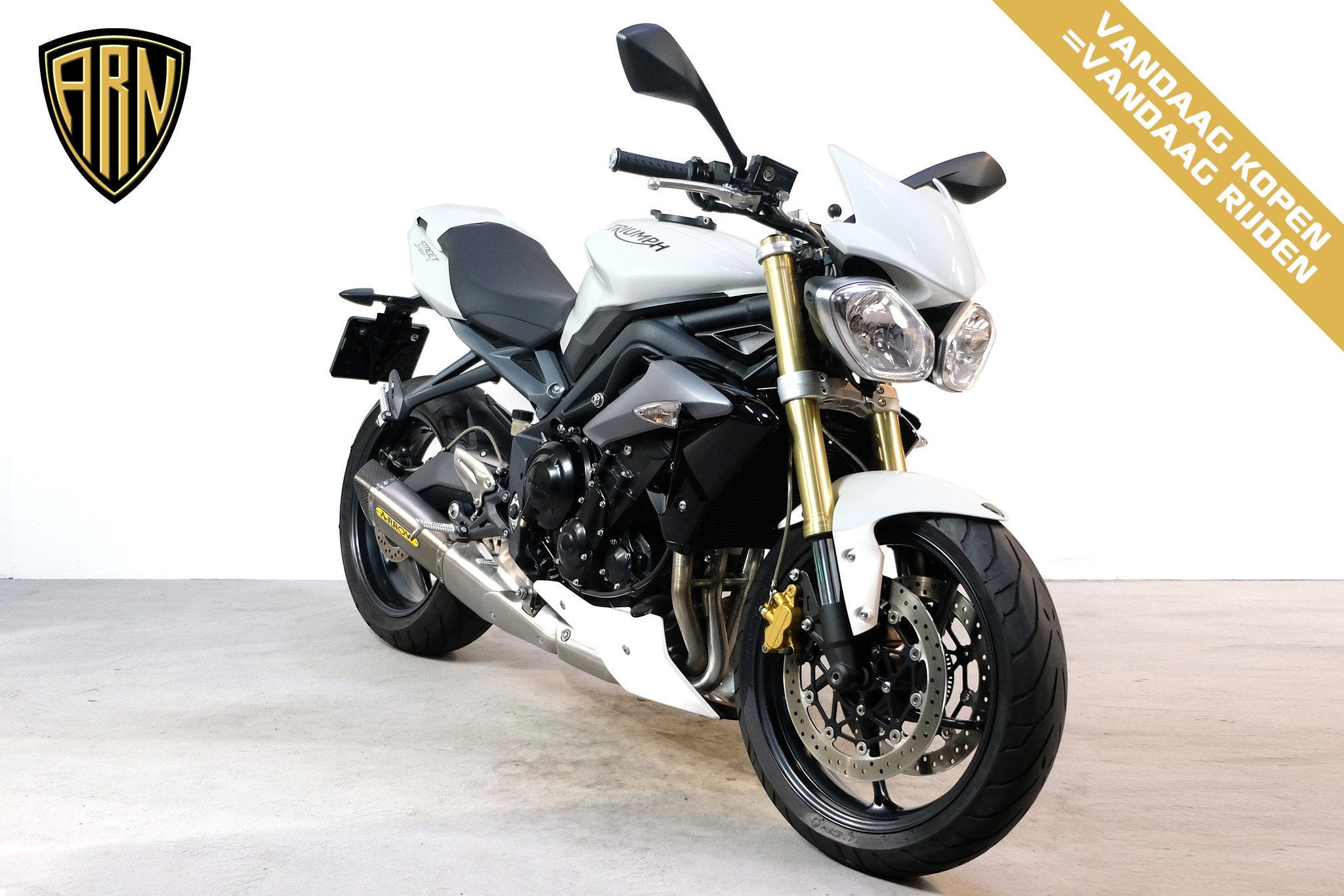 Triumph Street Triple (bj 2018), 675 cc, Bedrijf, Meer dan 35 kW, ABS