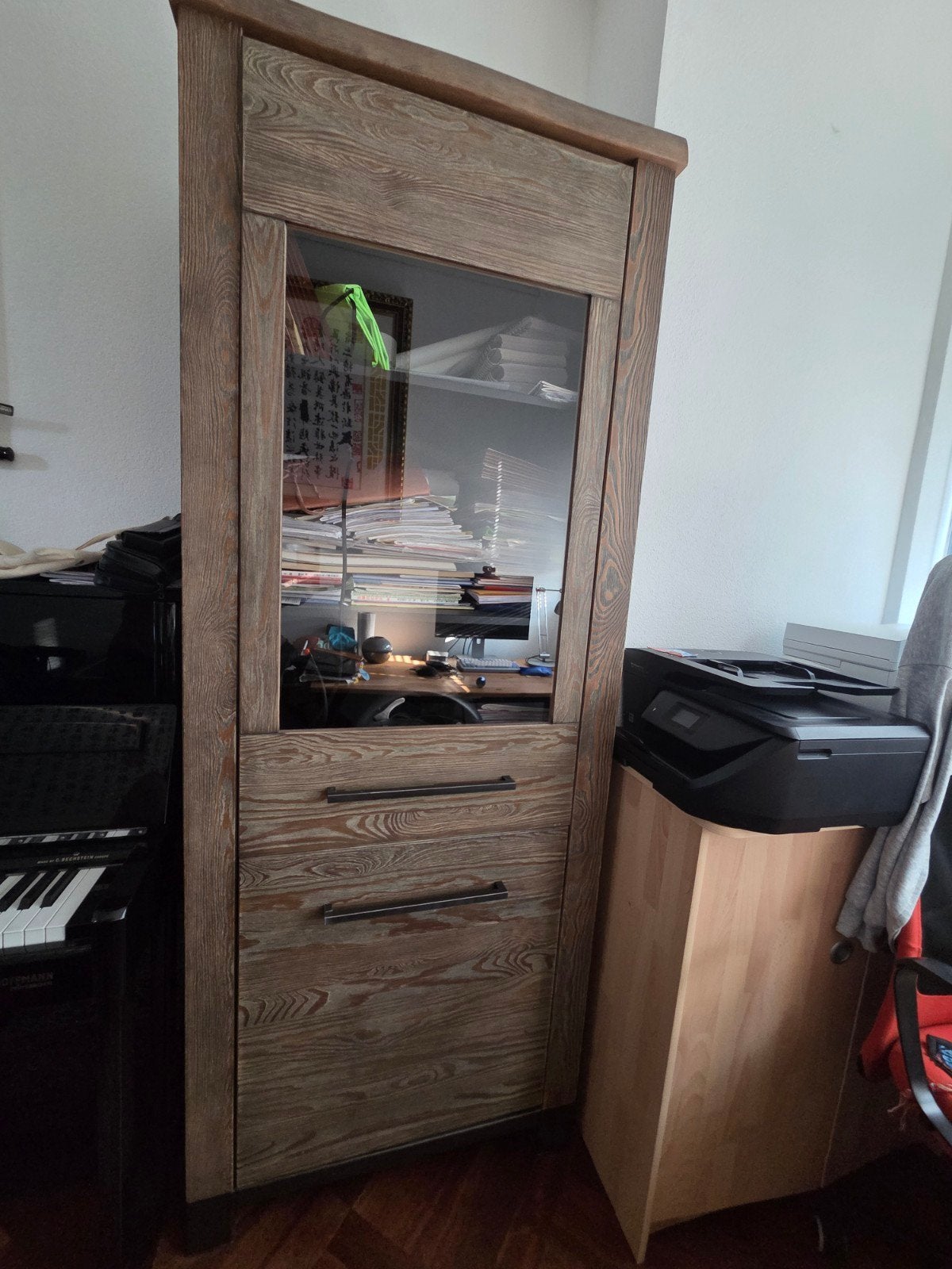 Houten vitrinekast met lades en glazen deur 48×78×204 cmr, Ophalen, Minder dan 50 cm, Gebruikt, 200 cm of meer
