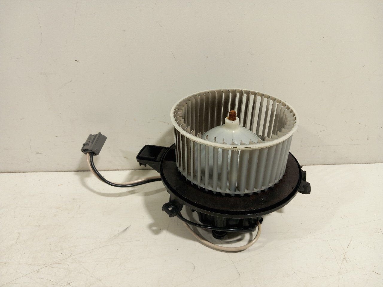 Kachel ventilator motor Opel Astra, Onderdelen@venauto.nl, Van der Ven Autorecycling B.V., Gebruikt, Ettenseweg 76, 4706 PB Roosendaal, The Netherlands