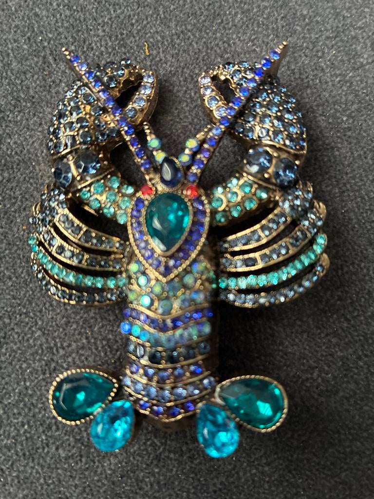 Opvallende kreeft broche met blauwe en groene strass, Overige materialen, 4 tot 7 cm, Blauw, Ophalen of Verzenden