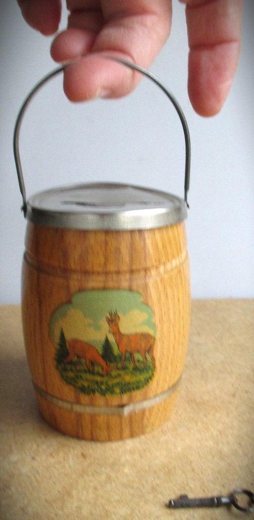 Spaarpot Vintage~Ton~Houten Souvenir Spaarpotje, Ophalen of Verzenden, Gebruikt, Hout, Overige thema's
