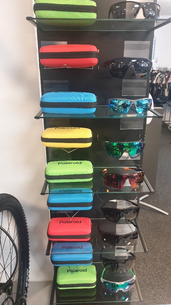 Polaroid Fiets / Sport Zonnebrillen Nieuw! 25 euro p/s, Ophalen, Nieuw, Bovenkleding