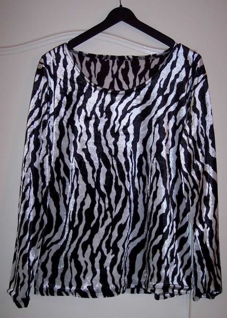 Dunne trui velours zebra design 36 38 ( Jool ), Kleding | Dames, Verzenden, Zo goed als nieuw, Maat 36 (S), Zwart