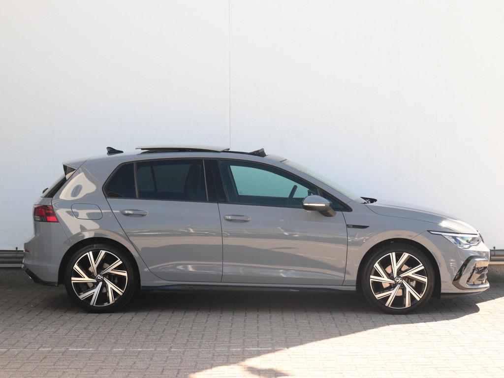 Volkswagen Golf 1.5 eTSI R-Line Business+ | Panoramadak | Ca, 4 cilinders, 150 pk, Adaptive Cruise Control, 1500 kg