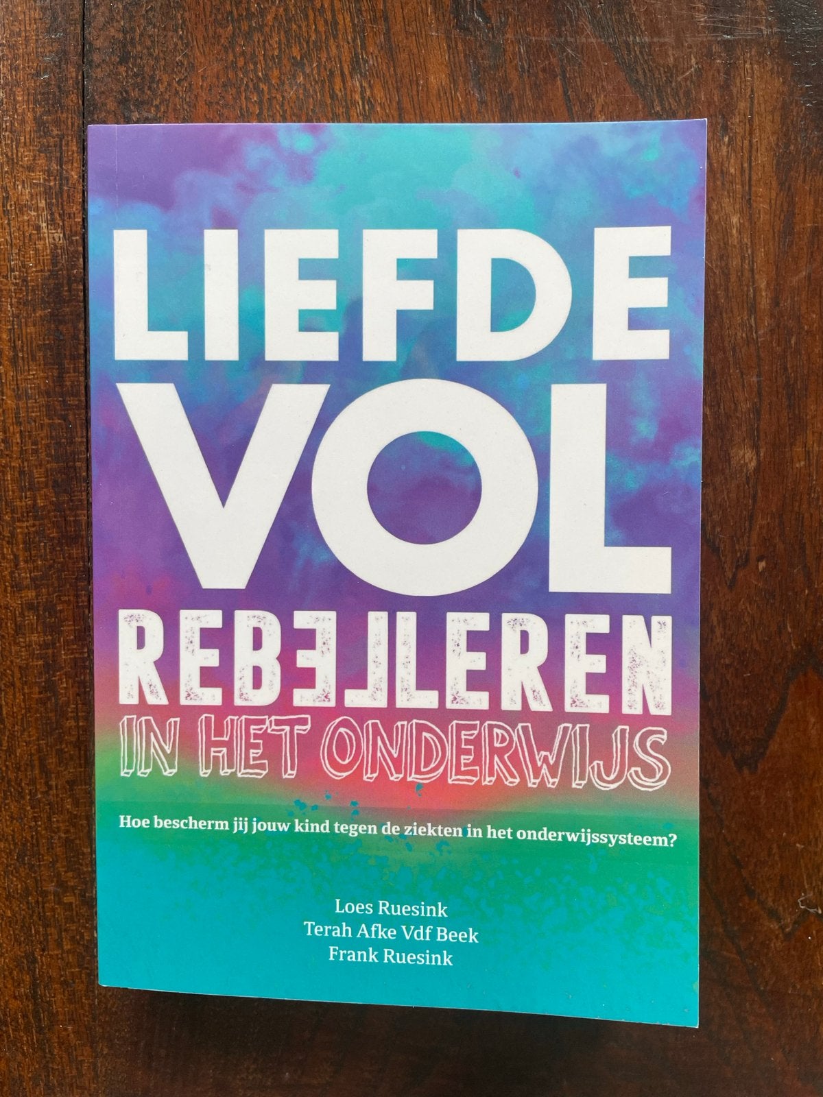 Liedevol rebelleren in het onderwijs - Ruesink, Ophalen of Verzenden, Nieuw
