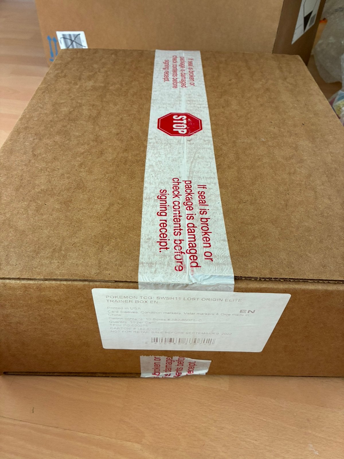 Lost origin elite trainer box seald case, Ophalen of Verzenden, Zo goed als nieuw