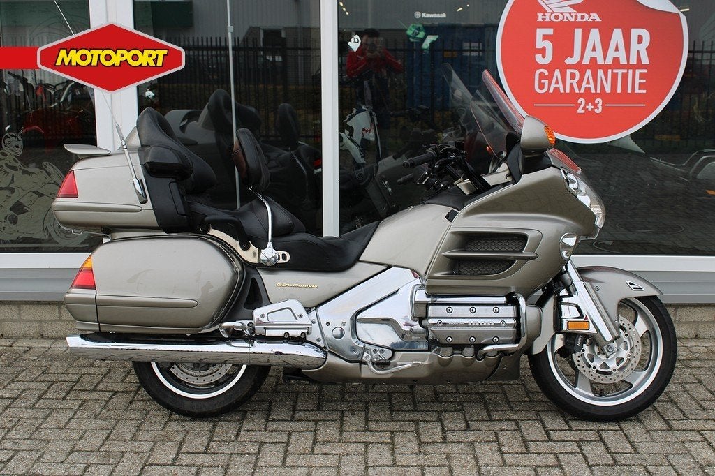 Honda GL 1800 Goldwing (bj 2002), Motoren, Motoren | Honda, Bedrijf, Toermotor, meer dan 35 kW