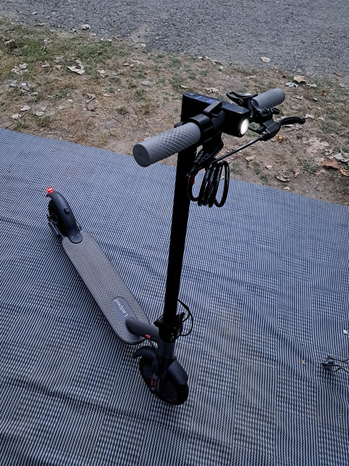 AOVOPRO LP60 Elektrische Step - 25 km/u, 5-15 km actieradius, Ophalen, Zo goed als nieuw, Elektrische step (E-scooter), AOVOPRO
