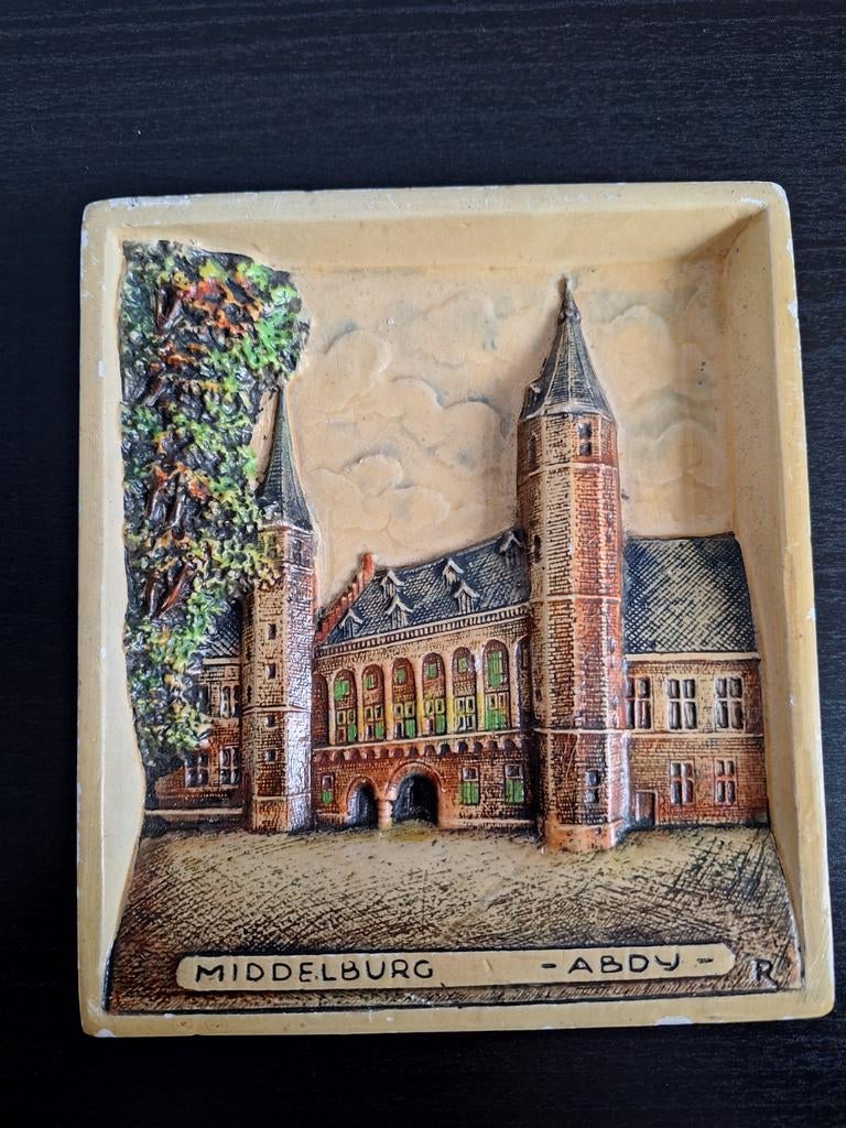 Vintage reliëf wandbordje Abdij van Middelburg, Ophalen of Verzenden