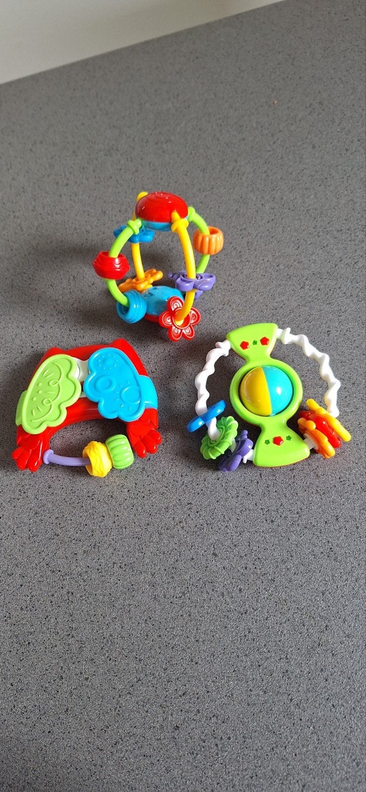 kleurrijke rammelaars voor baby's - set van 3, Ophalen of Verzenden, Zo goed als nieuw, Rammelaar, Met geluid
