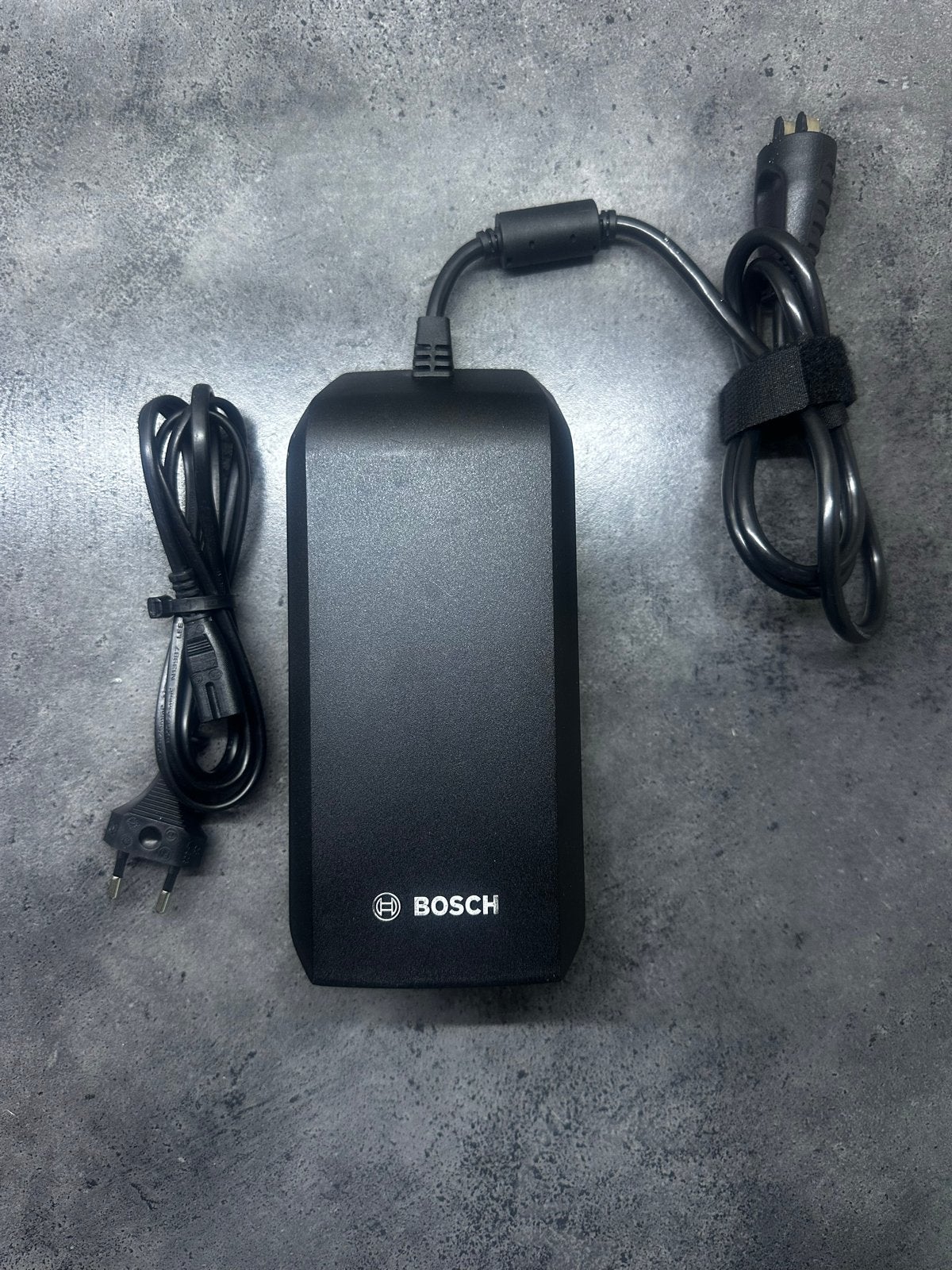 Bosch Fast Charger BCS250 eBike Acculader 36V 6A, Ophalen of Verzenden, Zo goed als nieuw
