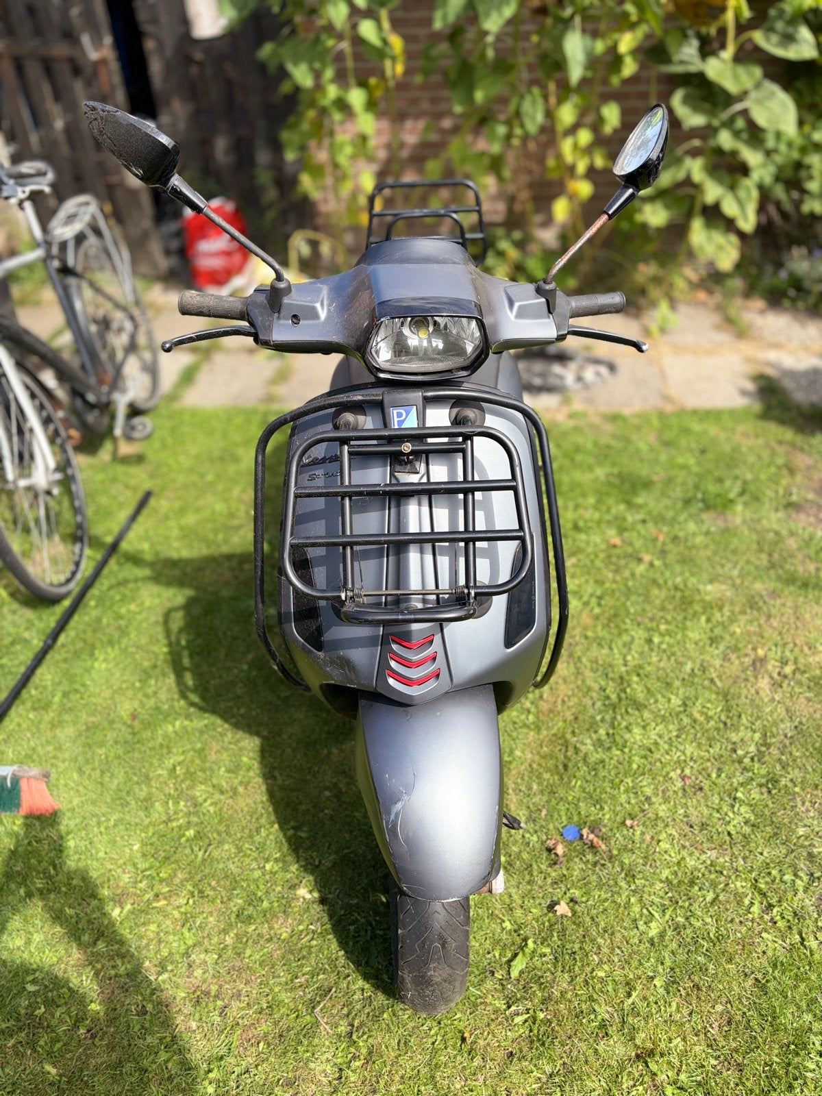Vespa Sprint 50 - Compleet voor onderdelen - Donkergrijs, Ophalen, Gebruikt, Overige typen, Vespa