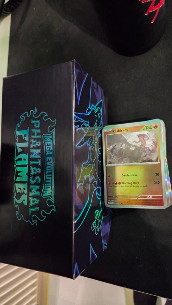 Phantasmal flames common en reverse holo pokemon kaarten, Ophalen of Verzenden, Zo goed als nieuw, Meerdere kaarten, Foil