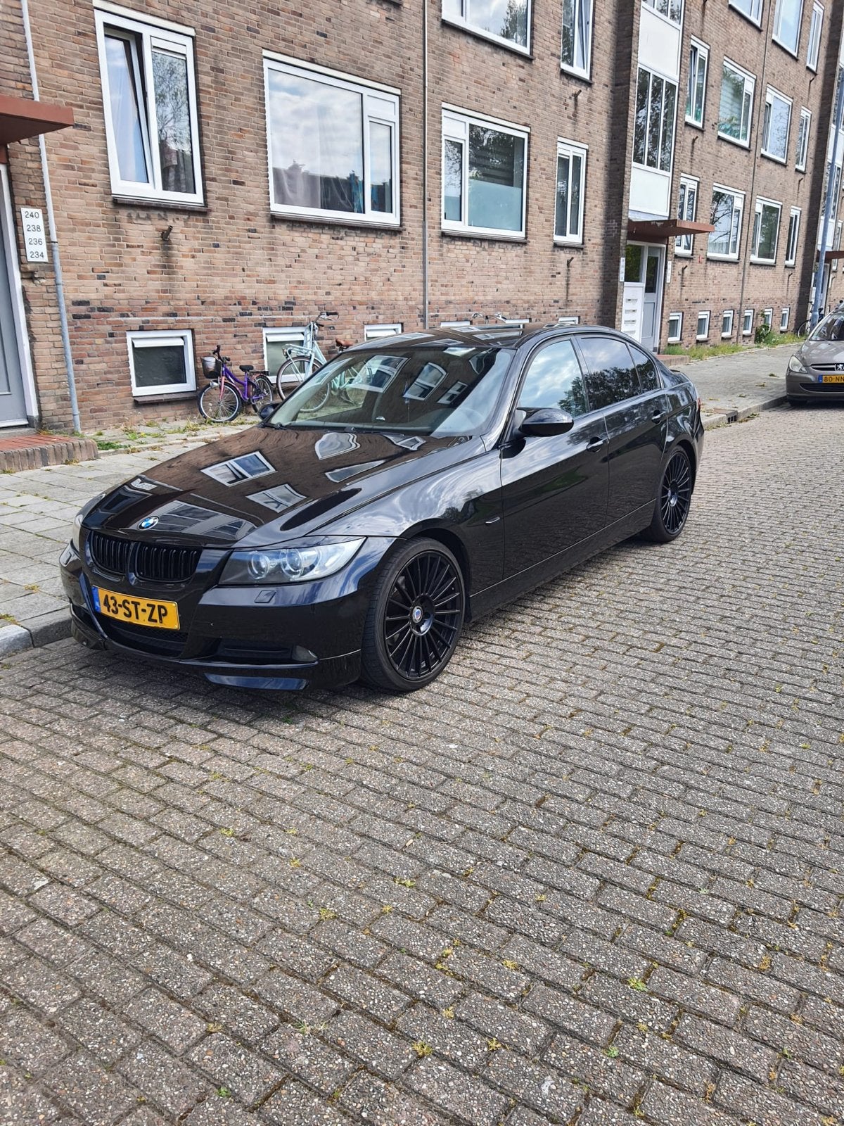 BMW 3-Serie 2.0 I 318 2006 Zwart, Auto's, BMW, Particulier, 3-Serie, ABS, Adaptieve lichten, Adaptive Cruise Control, Airbags