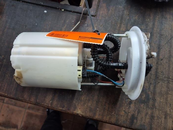 Benzinepomp van een Fiat Punto Grande, Gebruikt, -, -, Fiat