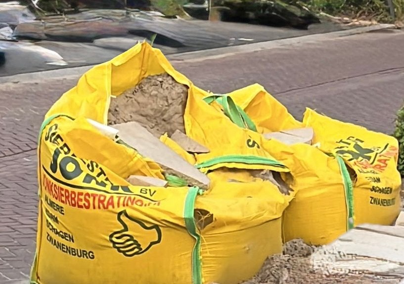 2 big bags met zand gratis af te halen, Tuin en Terras, Ophalen, Gebruikt, Ophoogzand