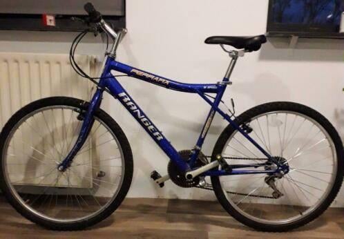 Ferrara 18 speed fiets met nieuwe achter wiel en zadel, Fully, Ophalen, Gebruikt, Overige merken