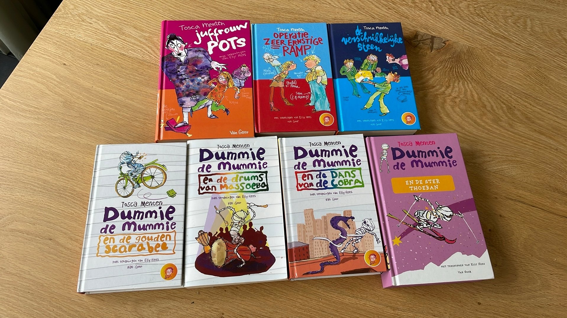 Boeken Tosca Menten 7 stuks prima staat, Ophalen of Verzenden, Zo goed als nieuw