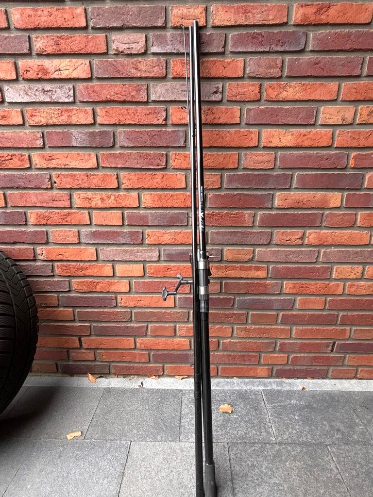 Fish-X-Pro 3-delige karperhengel 12ft 2.75lbs, Ophalen of Verzenden, Zo goed als nieuw, Complete hengel