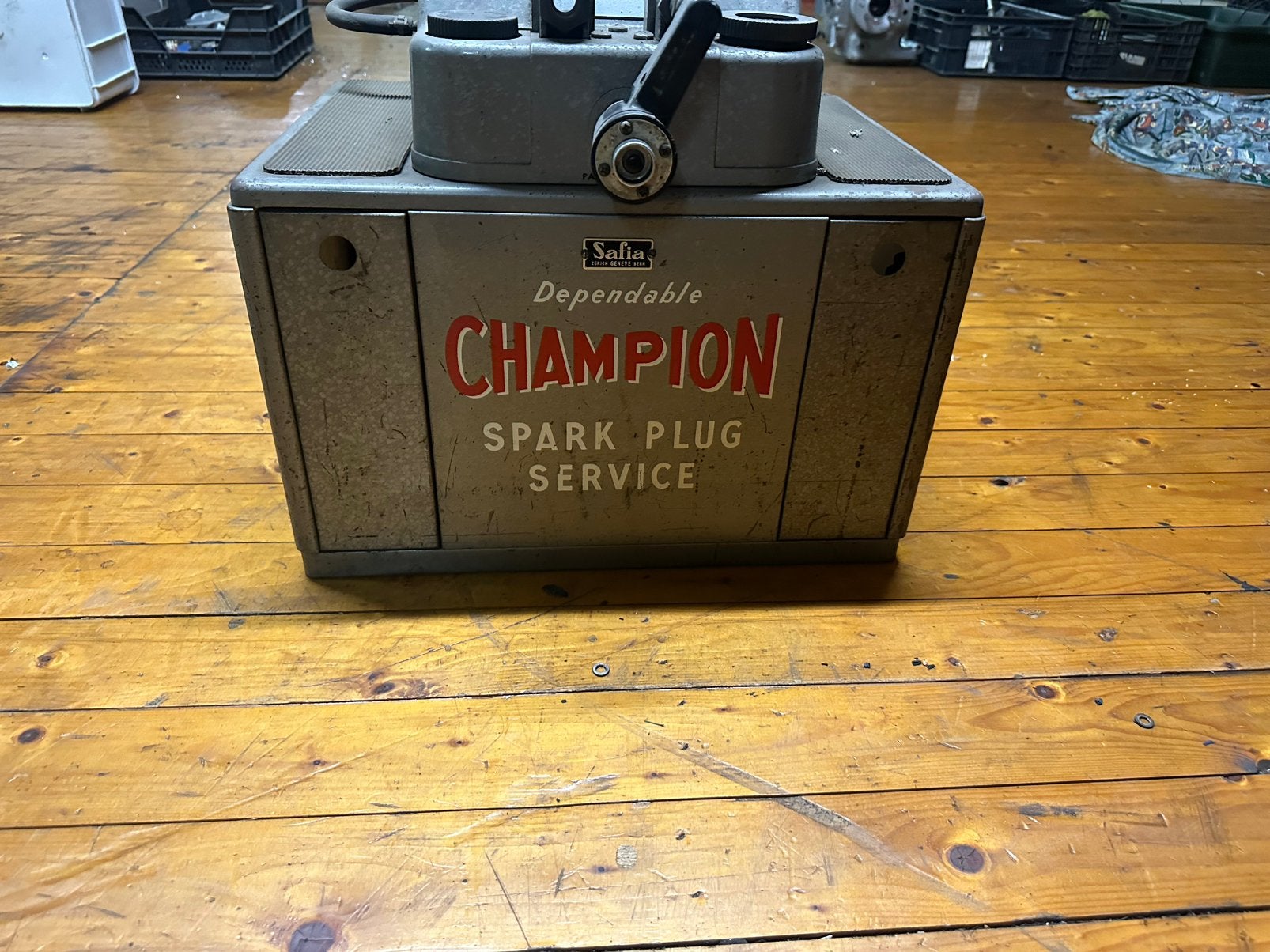 Champion bougie test kast. Zie de tekst., Ophalen, Gebruikt