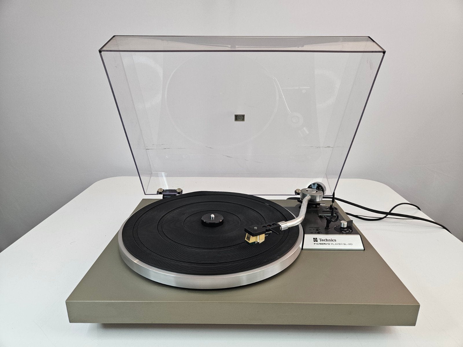 Technics SL-20 F-G Servo Platenspeler - Vintage, Info@panasonic.com, Ophalen of Verzenden, Platenspeler, Kadoma, Osaka, Japan