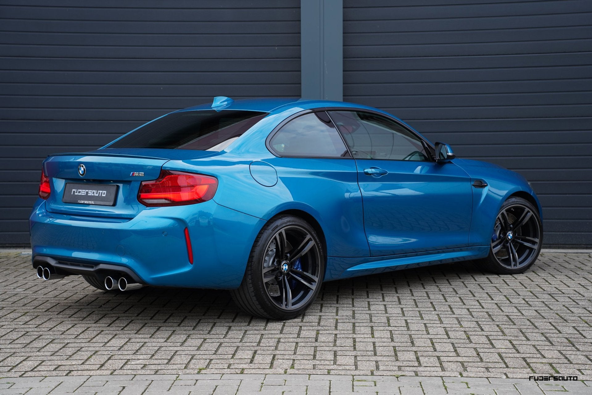 BMW M2 DCT LCI | Harman Kardon | Camera | Adaptive LED | Mem, Auto's, Dealer onderhouden, Achterwielaandrijving, Gebruikt, Zwart