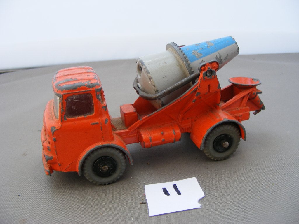 Albion chieftain cementmixer dinky toys 960 (11), Ophalen of Verzenden, Gebruikt, Bus of Vrachtwagen, Dinky Toys