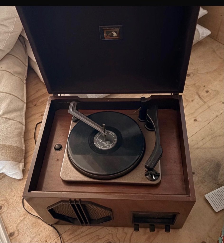 Master  Voice radio / platenspeler, Ophalen