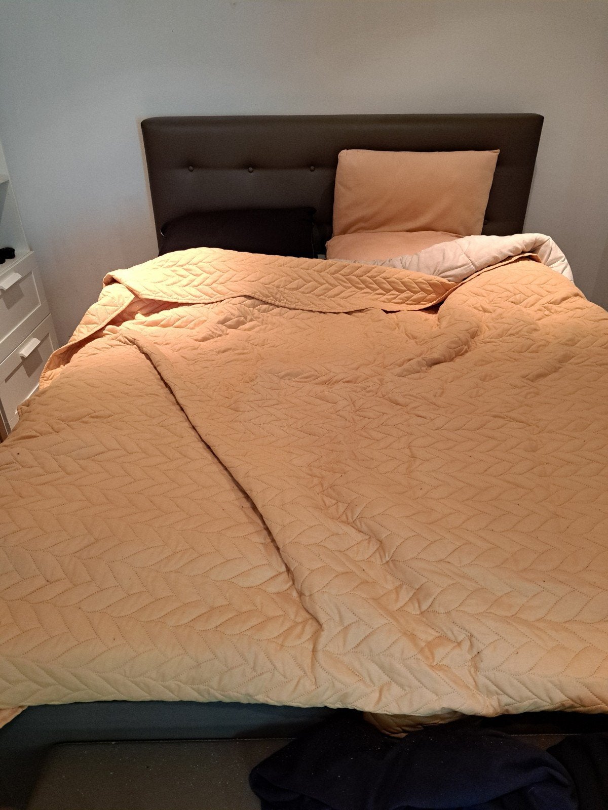 twee persoon bed boxspring met bankje compleet, Ophalen, Eenpersoons, 90 cm