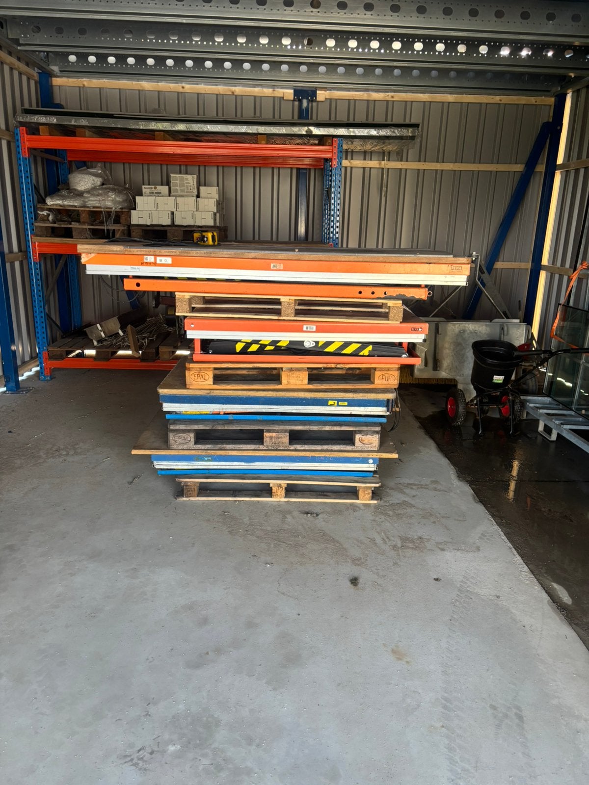 8 heftafels, Ophalen