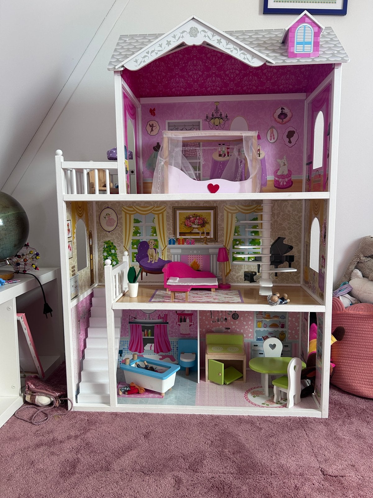 Groot Poppenhuis met Houten Poppetjes en Accessoires, Kinderen en Baby's, Speelgoed | Poppenhuizen, Ophalen, Gebruikt, Poppenhuis