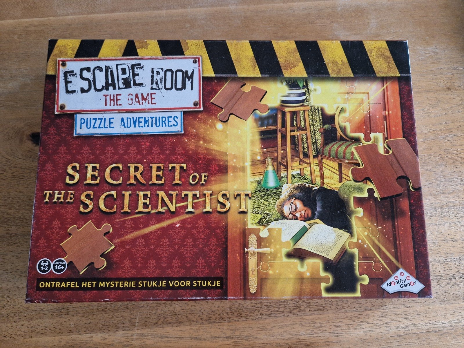 Escape Room The Game: Secret of the Scientist, Een of twee spelers, Ophalen of Verzenden, Nieuw, Identity Games