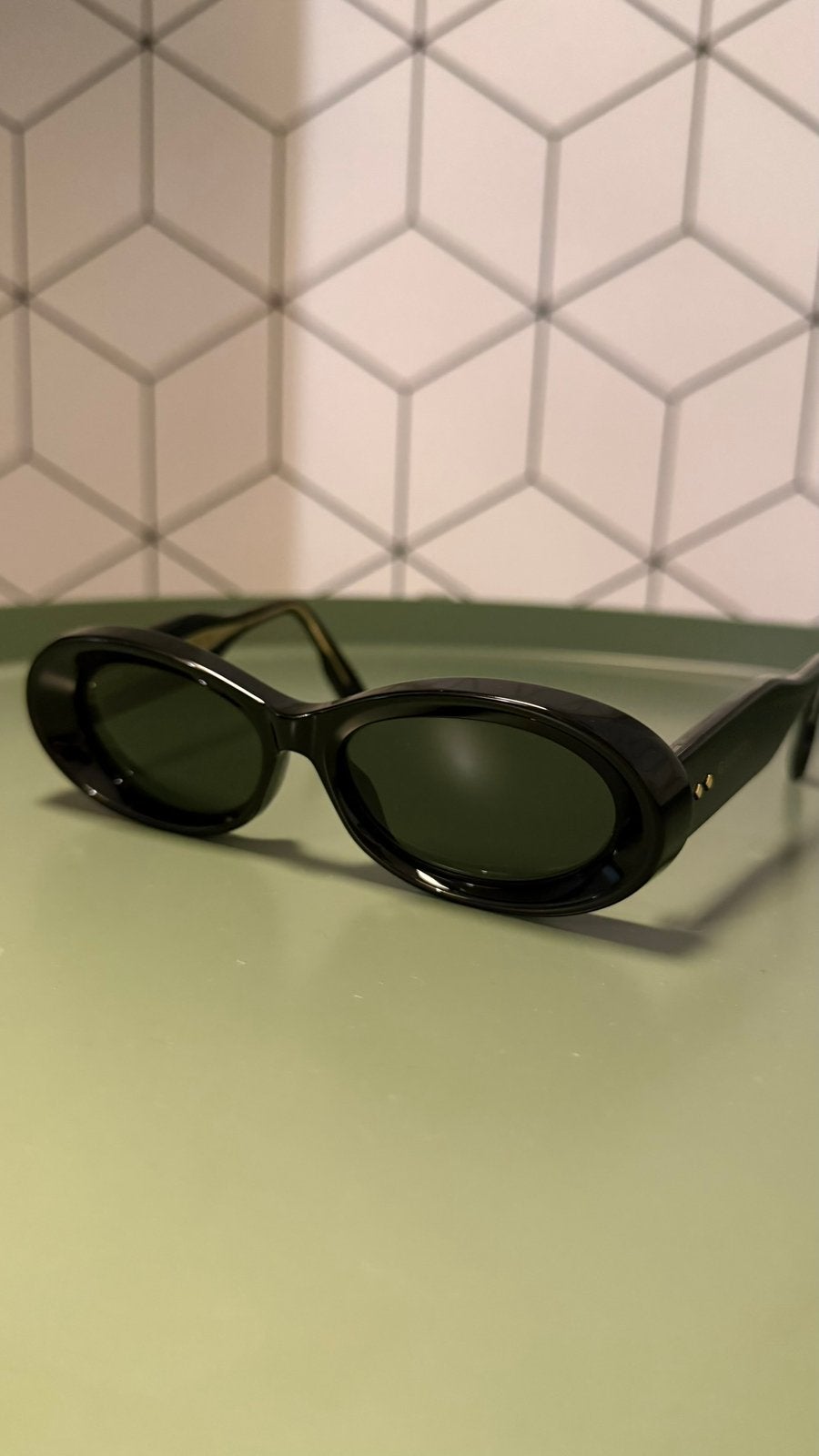 Gucci sunglasses GG1527S, Ophalen of Verzenden, Zo goed als nieuw, Zwart, Overige merken