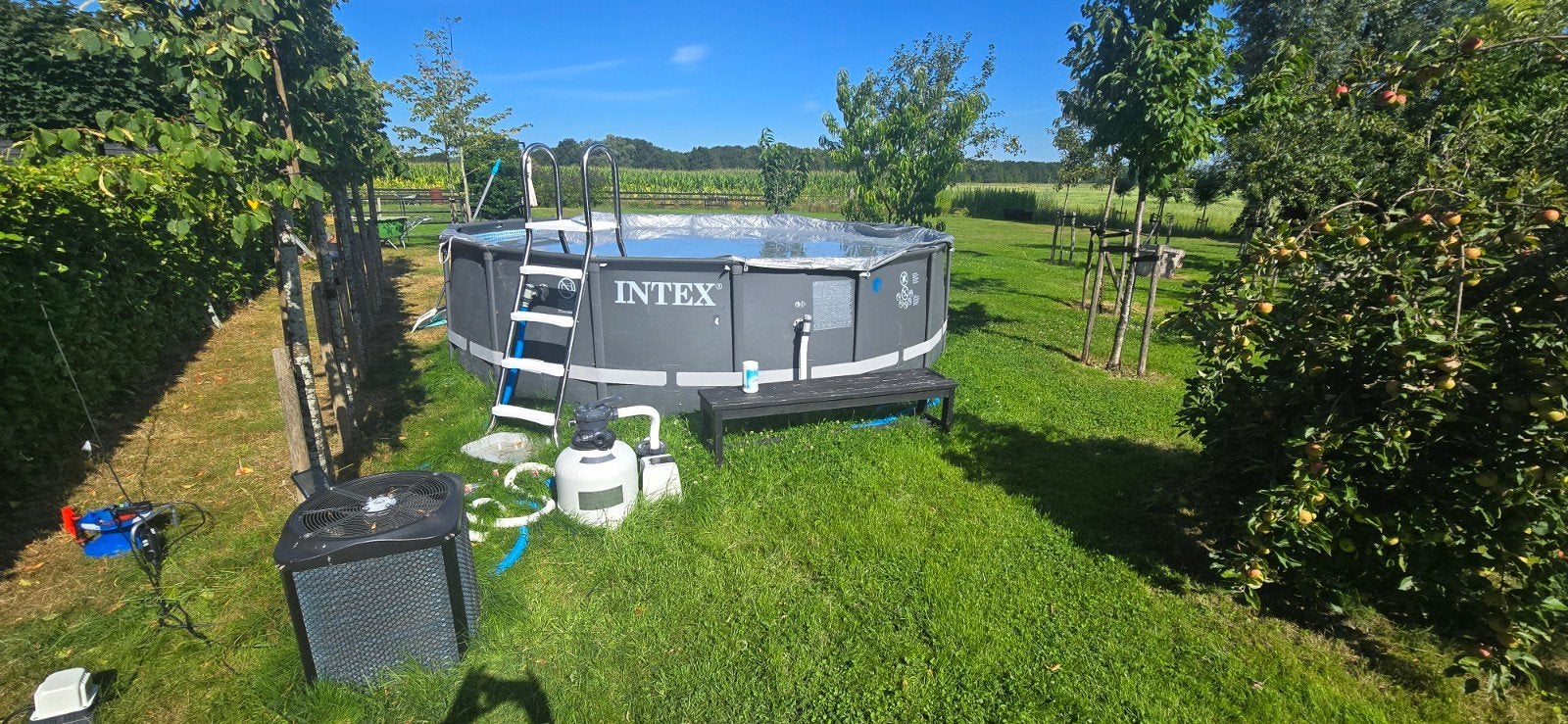 Intex zwembad met warmtepomp en zandfilterpomp, 120 cm of meer, Gebruikt, Rond, 300 cm of meer