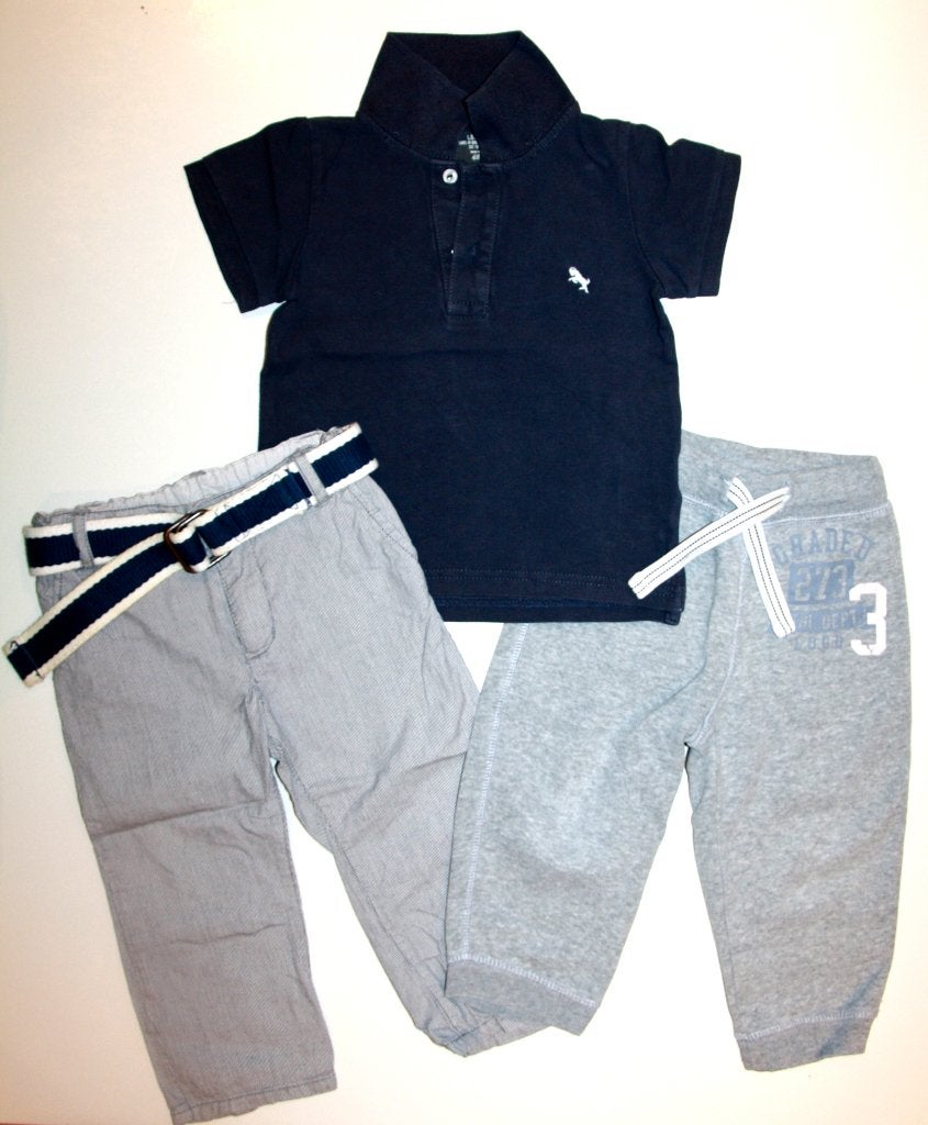 H&M 4-delige set polo + broek + riem + joggingbroek maat 86, Kinderen en Baby's, Babykleding | Maat 86, Broekje, H&M, Ophalen of Verzenden
