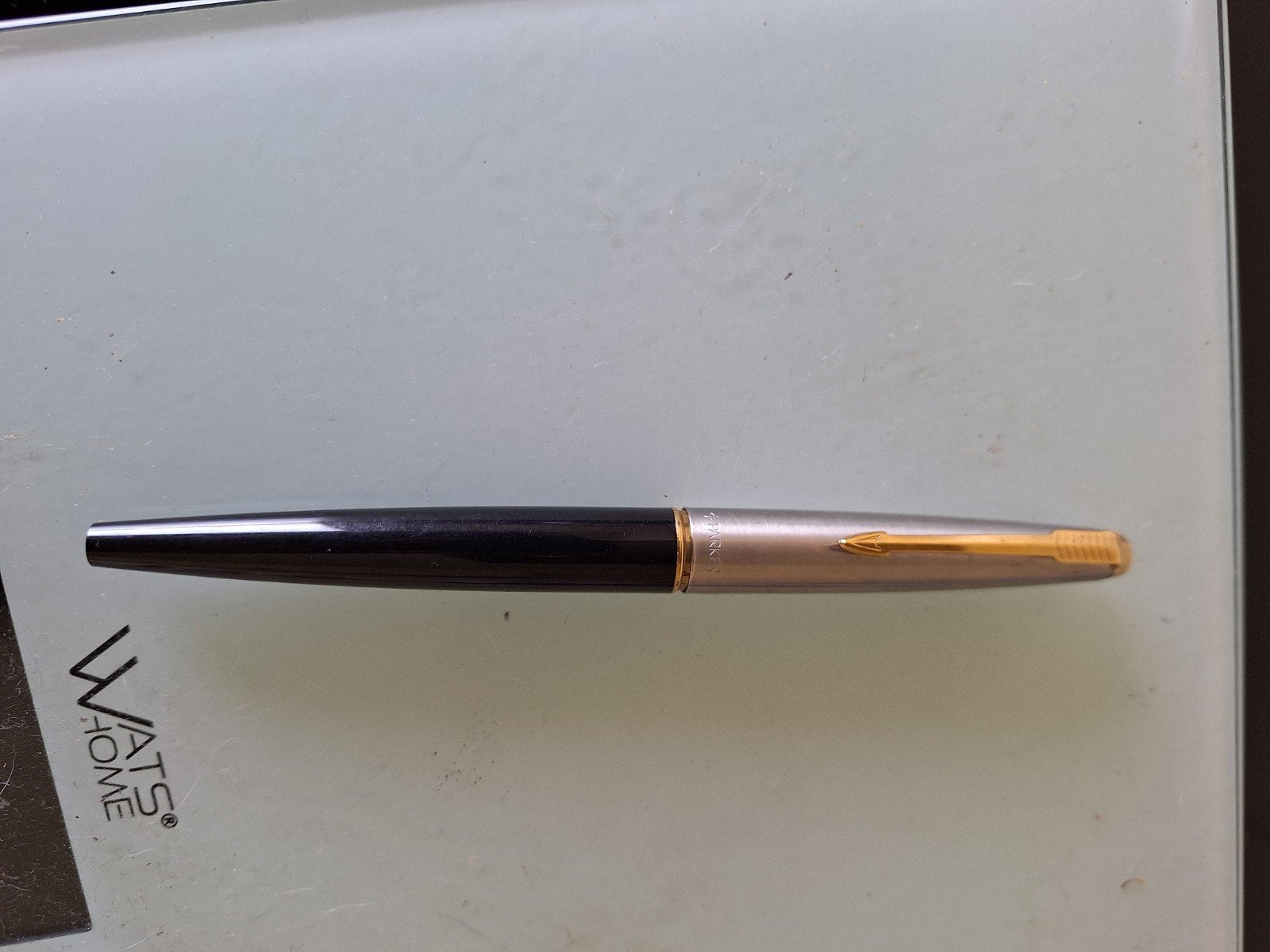 Parker Vulpen - Zwart met geborsteld stalen dop, Verzamelen, Pennenverzamelingen, Ophalen of Verzenden, Gebruikt, Vulpen, Parker