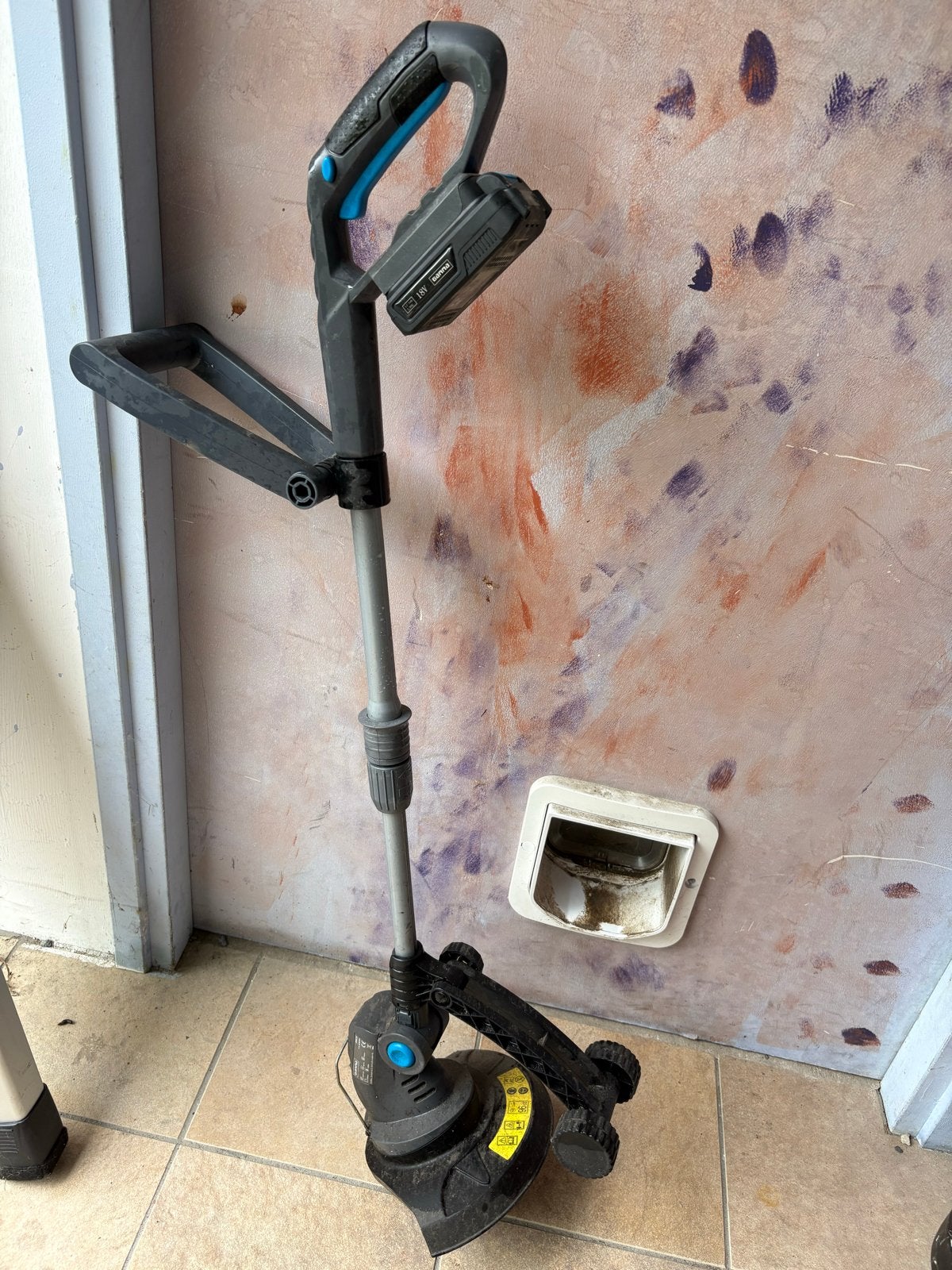 Accu grastrimmer, Ophalen, Cirkelmaaier, Minder dan 30 cm, Accu-grasmaaier