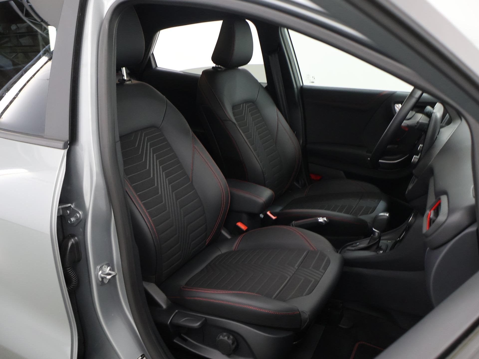 Foto 11 van Ford Puma 1.0 EcoBoost Hybrid ST-Line X | Winterpakket | Ele
