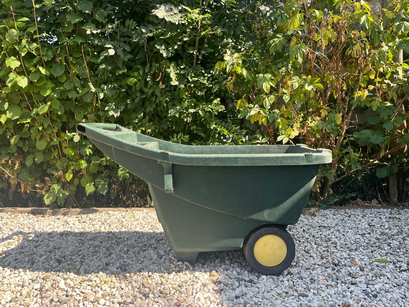 Kruiwagen kunststof, handig in de tuin, Ophalen, Gebruikt, Handmatig, Eenwielig