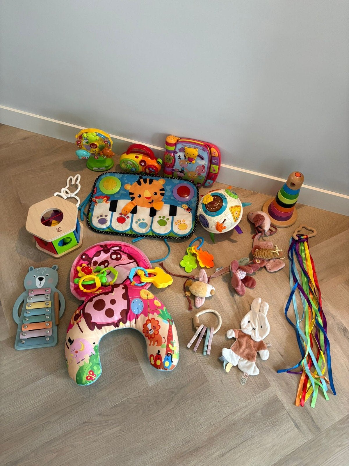 baby speelgoed, allerlei: Little Dutch / V-Tech, Kinderen en Baby's, Speelgoed | Babyspeelgoed, Ophalen, Zo goed als nieuw, Overige typen