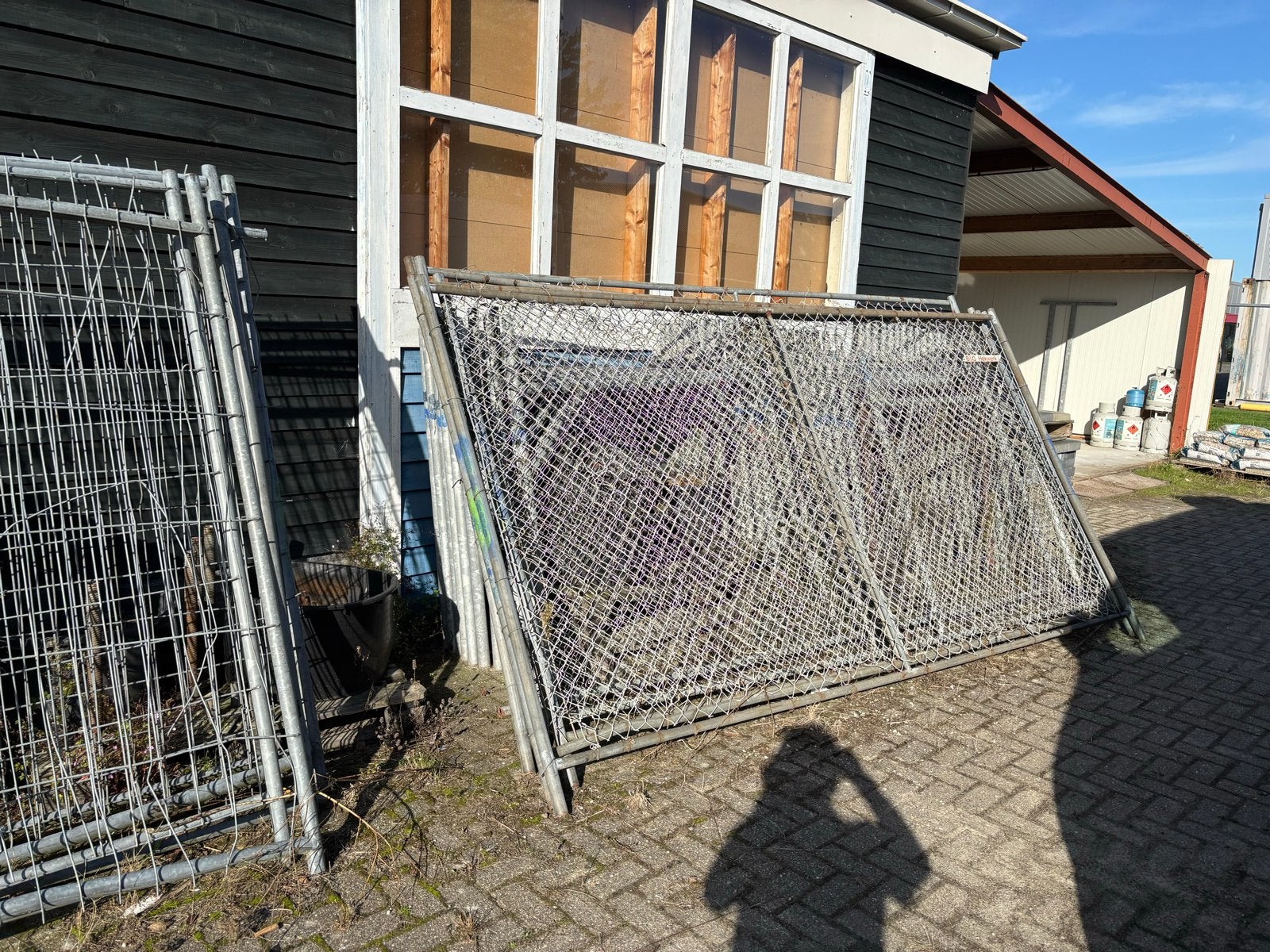 Gebruikte bouwhekken en gaashekwerk 10 stuks, Tuin en Terras, Ophalen, Gebruikt, IJzer, Gaashekwerk