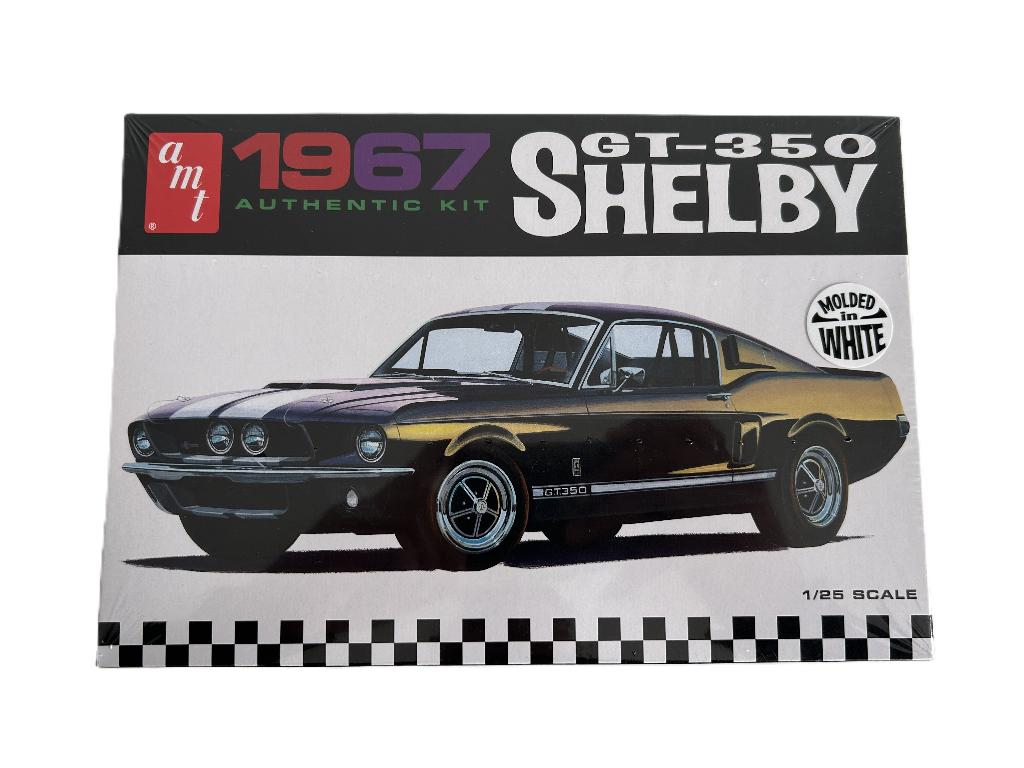 AMT 1967 Shelby GT350 - White 1/25 AMT-0800 nieuw, Overige merken, Auto, Groter dan 1:32, Nieuw