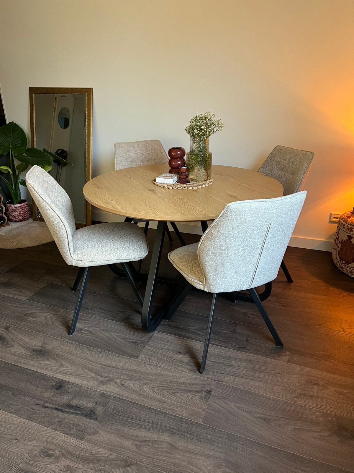 Tafel Leen Bakker, Ophalen, Zo goed als nieuw, 4 tot 6 stoelen