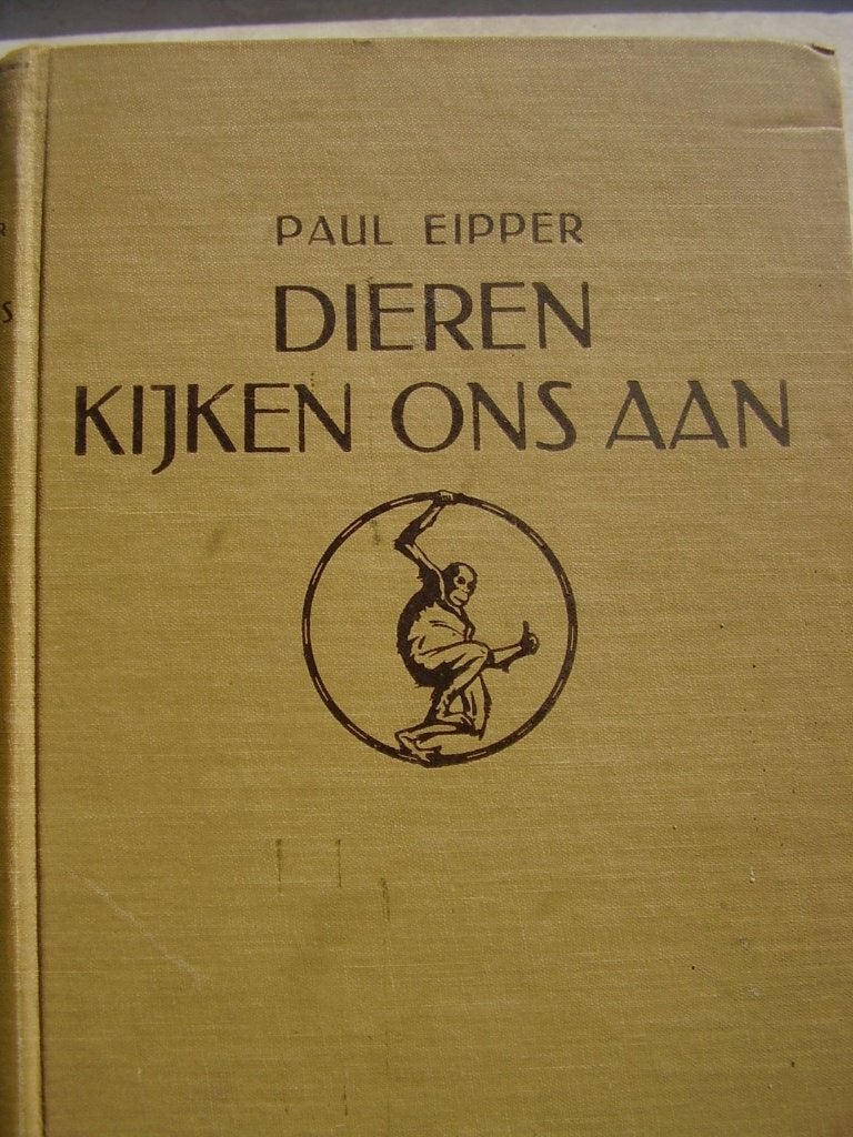Boek Dieren kijken ons aan, Ophalen of Verzenden, Gelezen, Hedda Walter