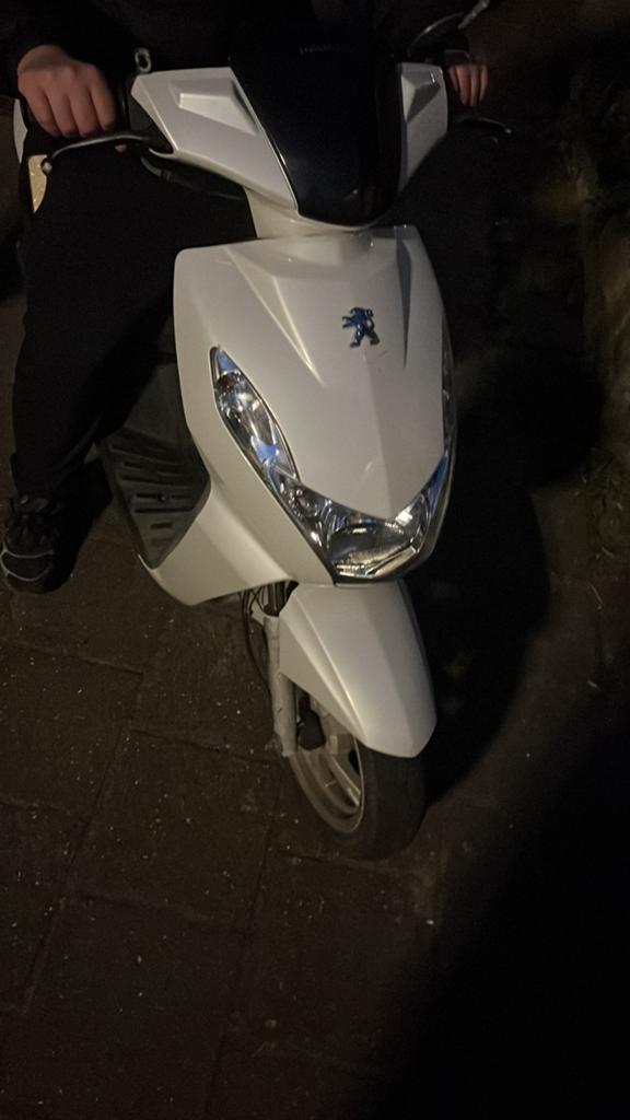 Peugeot kisbee, Ophalen, Zo goed als nieuw, Benzine, Overige modellen