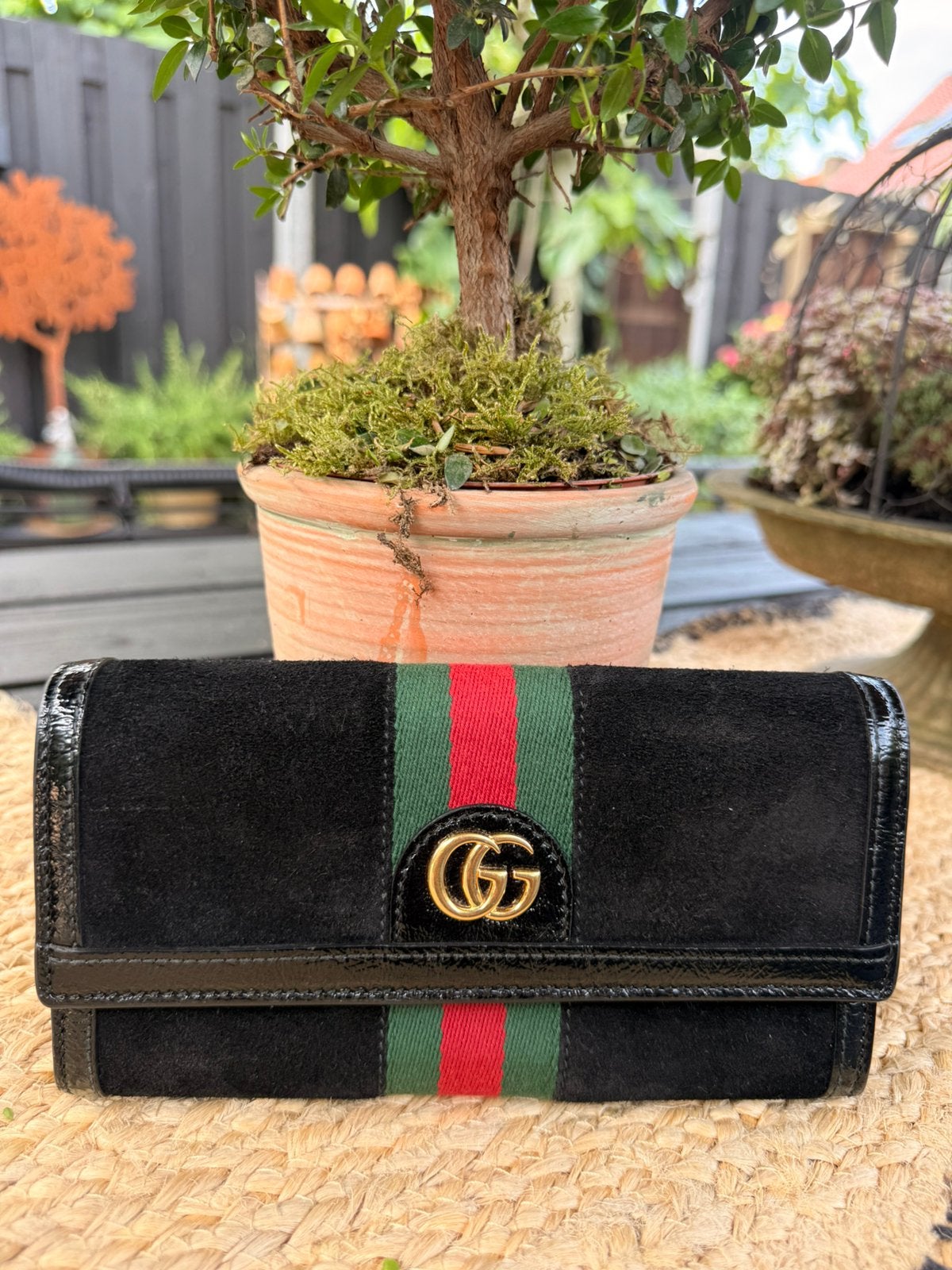 Orginele Gucci portemonnee zo goed als nieuw suede, Ophalen of Verzenden, Zo goed als nieuw, Zwart