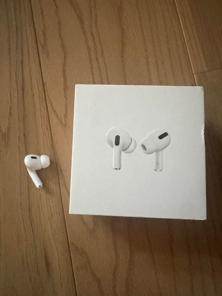Linker AirPod Pro 2e generatie oortje, Telecommunicatie, Mobiele telefoons | Oordopjes, Ophalen of Verzenden, Nieuw, In gehoorgang (in-ear)