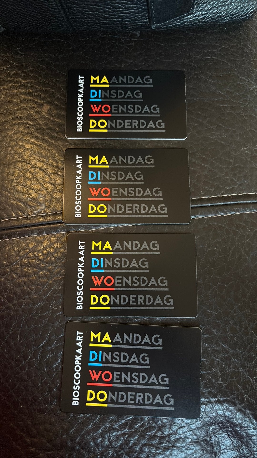 4x bioscoopkaarten €25,- standaard 2D, Tickets en Kaartjes, Drie personen of meer